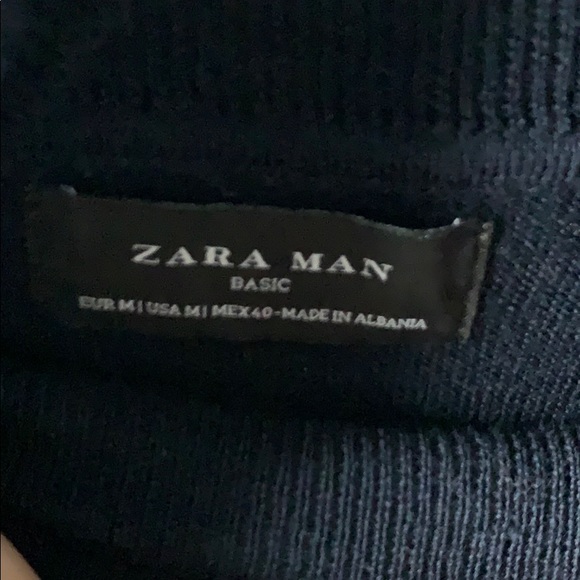 Turtle neck - Picture 3 of 3